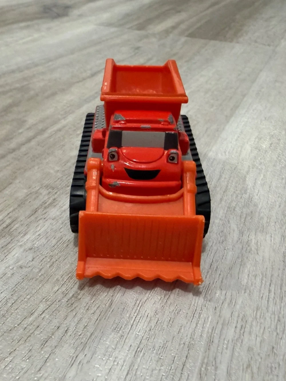 Fisher Price Bob the Builder Muck Bulldozer Dump Truck Toy